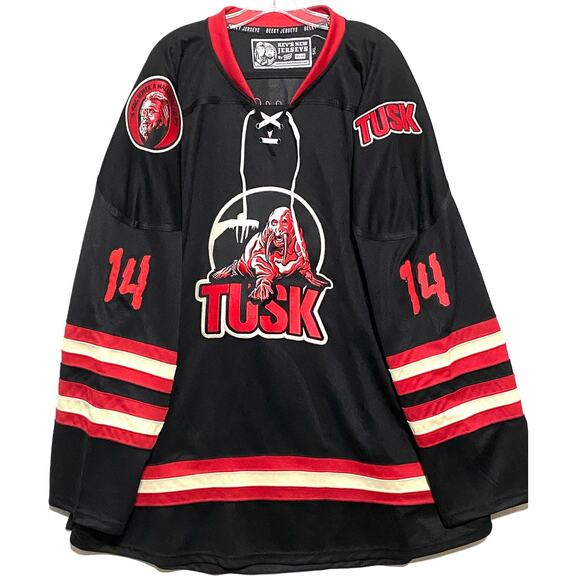 Tusk Walrus Kevin Smith Geeky Jerseys Mens 5XL Hockey Sweater Horror Movie Film - Picture 1 of 12